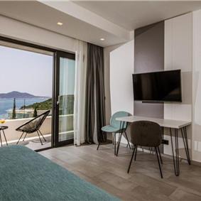 5-Bedroom Luxury Sea-View Villa with Infinity Pool near Dubrovnik – Sleeps 10